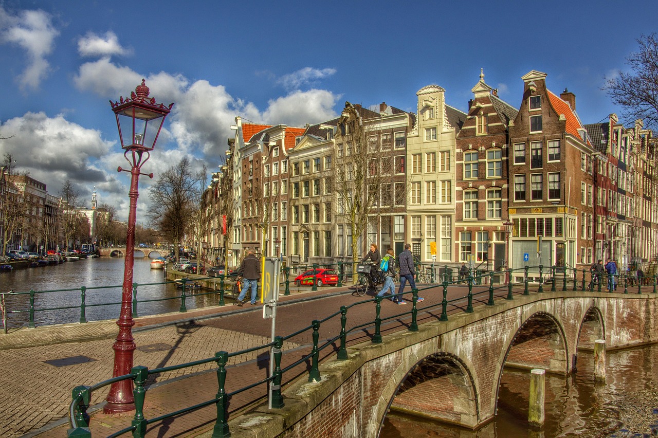 Grachtenhäuser an der Keizersgracht in Amsterdam